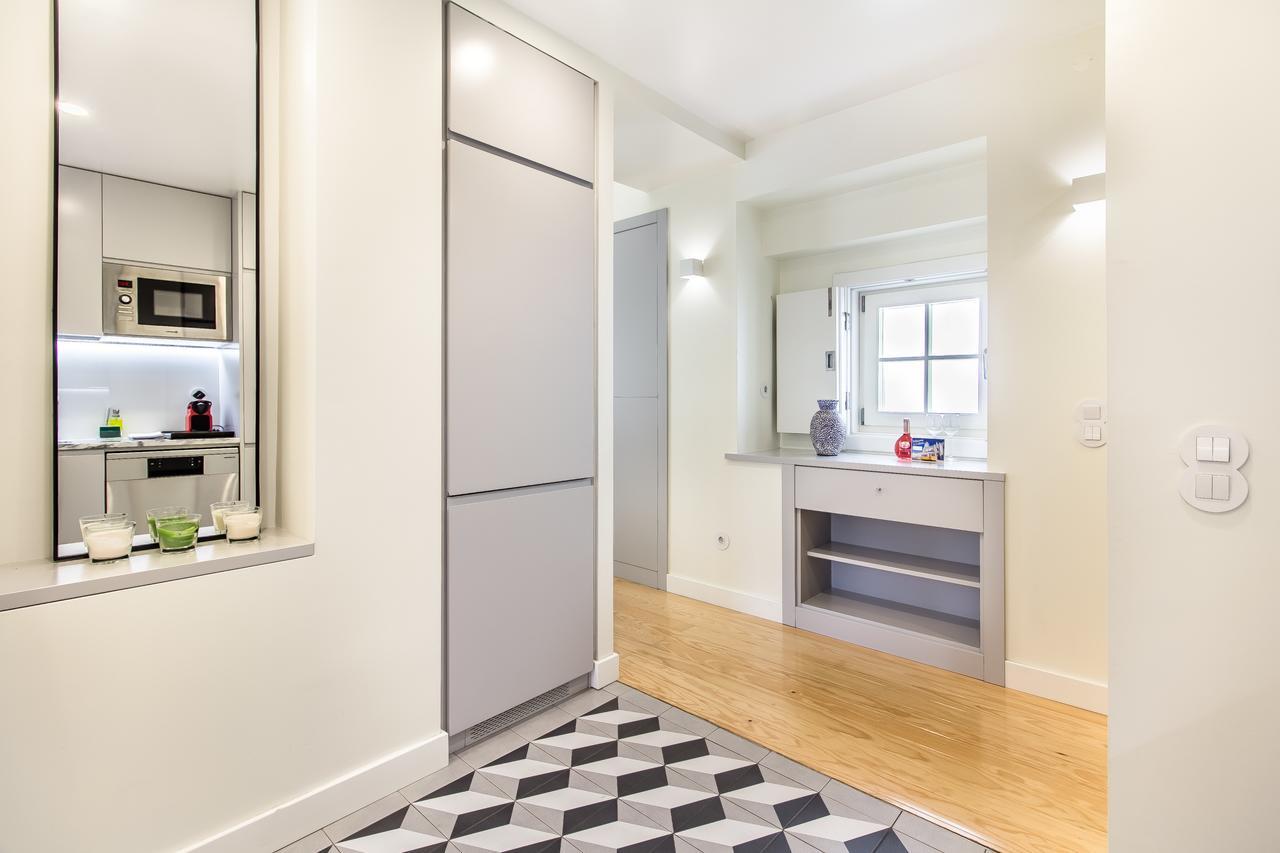 Design Apartment In Typical Alfama Lisbona Esterno foto