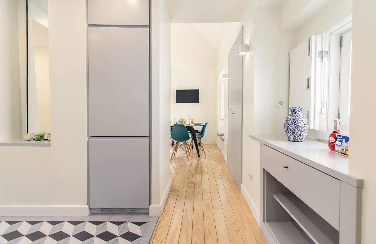Design Apartment In Typical Alfama Lisbona Esterno foto
